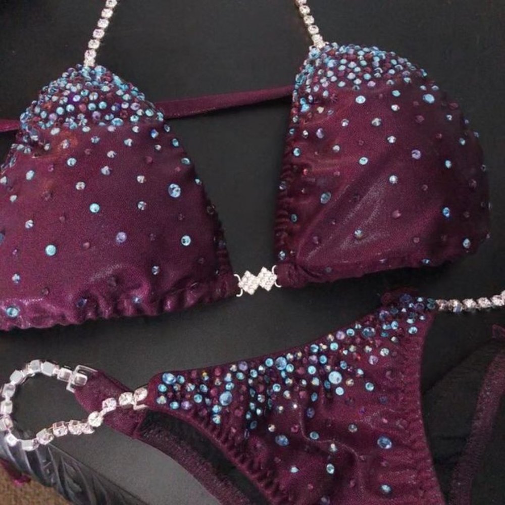 NEVER WORN - Competition Bikini